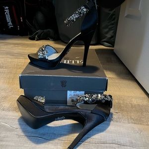 White by Vera Wang Encrusted Ankle & Toe Strap heel.  Never worn.  Paid US $$